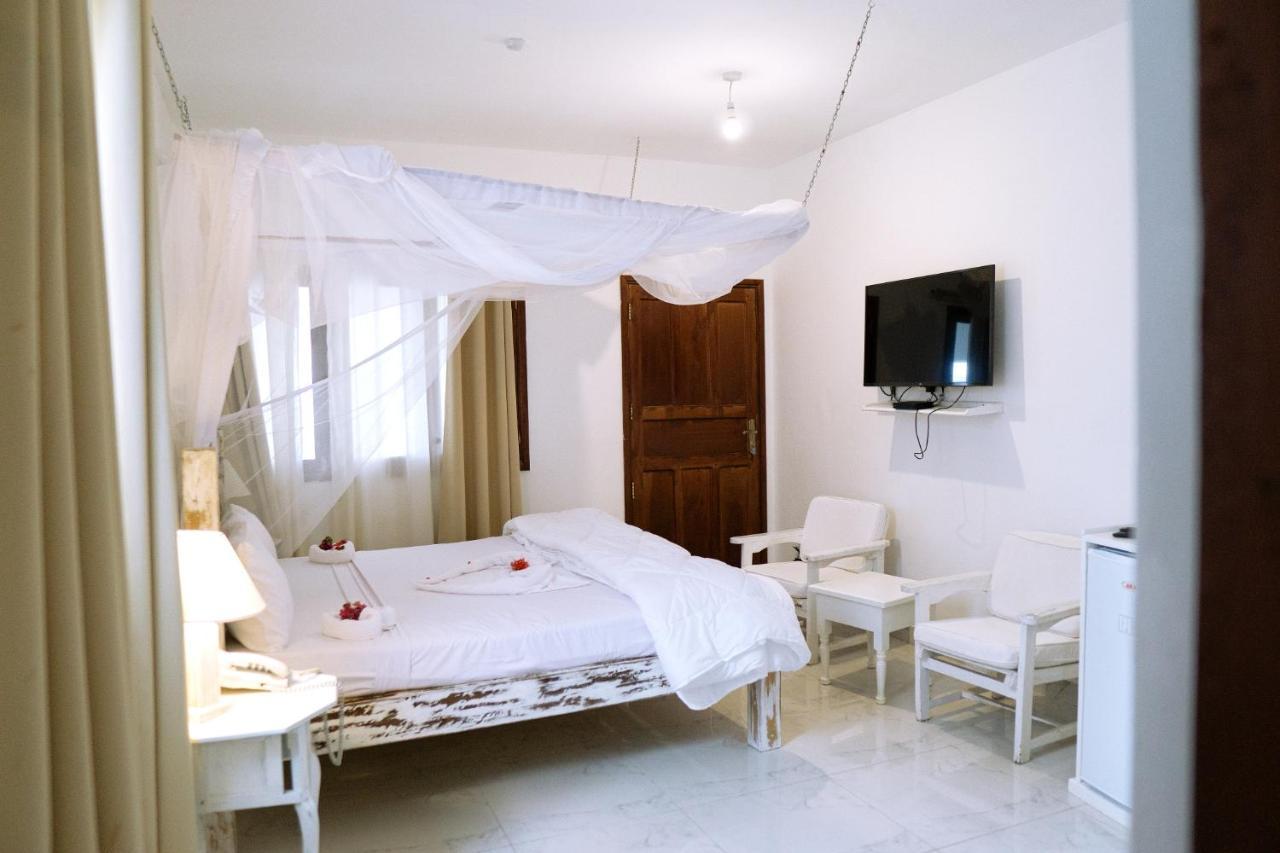 Met Beach Resort מאלינדי מראה חיצוני תמונה